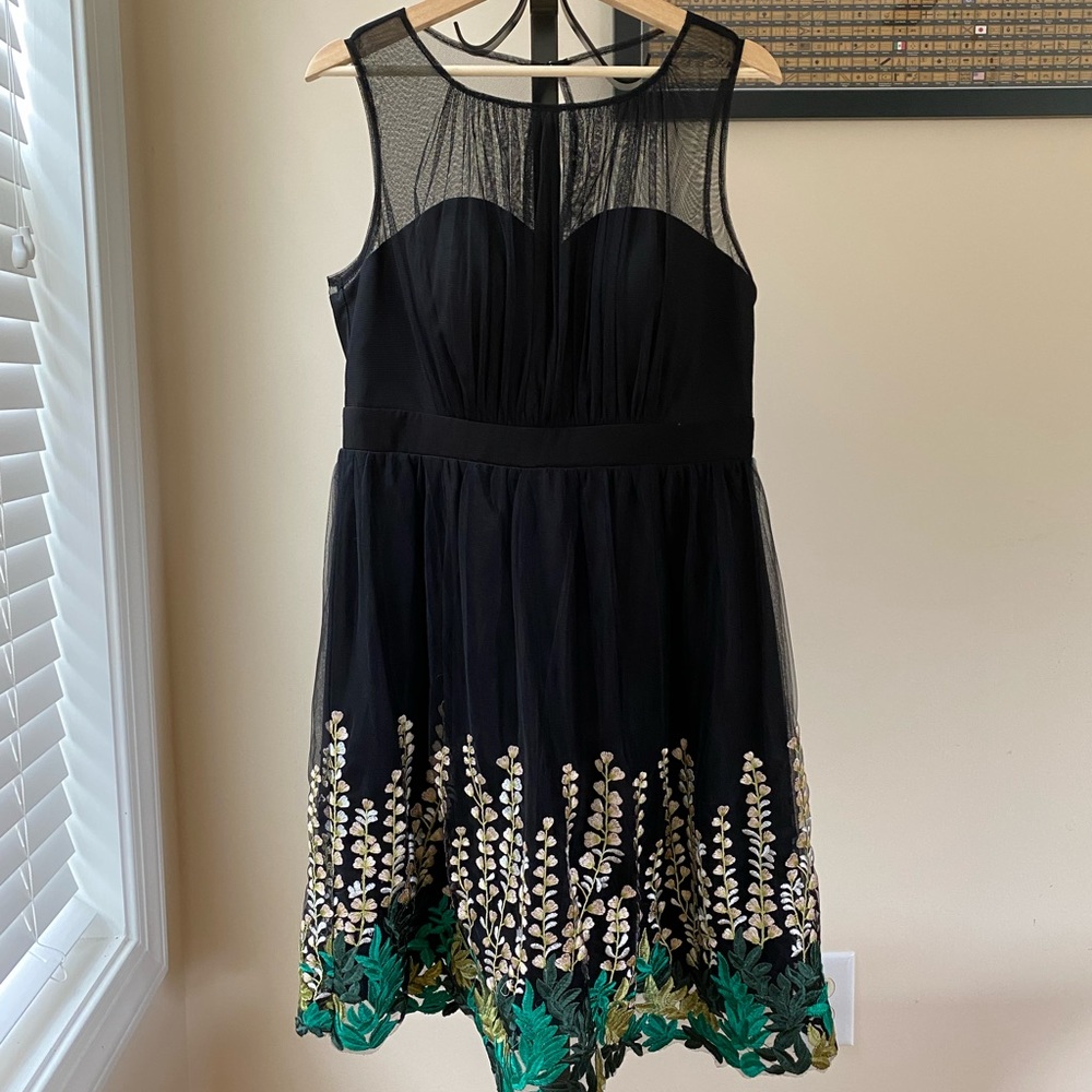 Modcloth black mesh embroidered floral dress